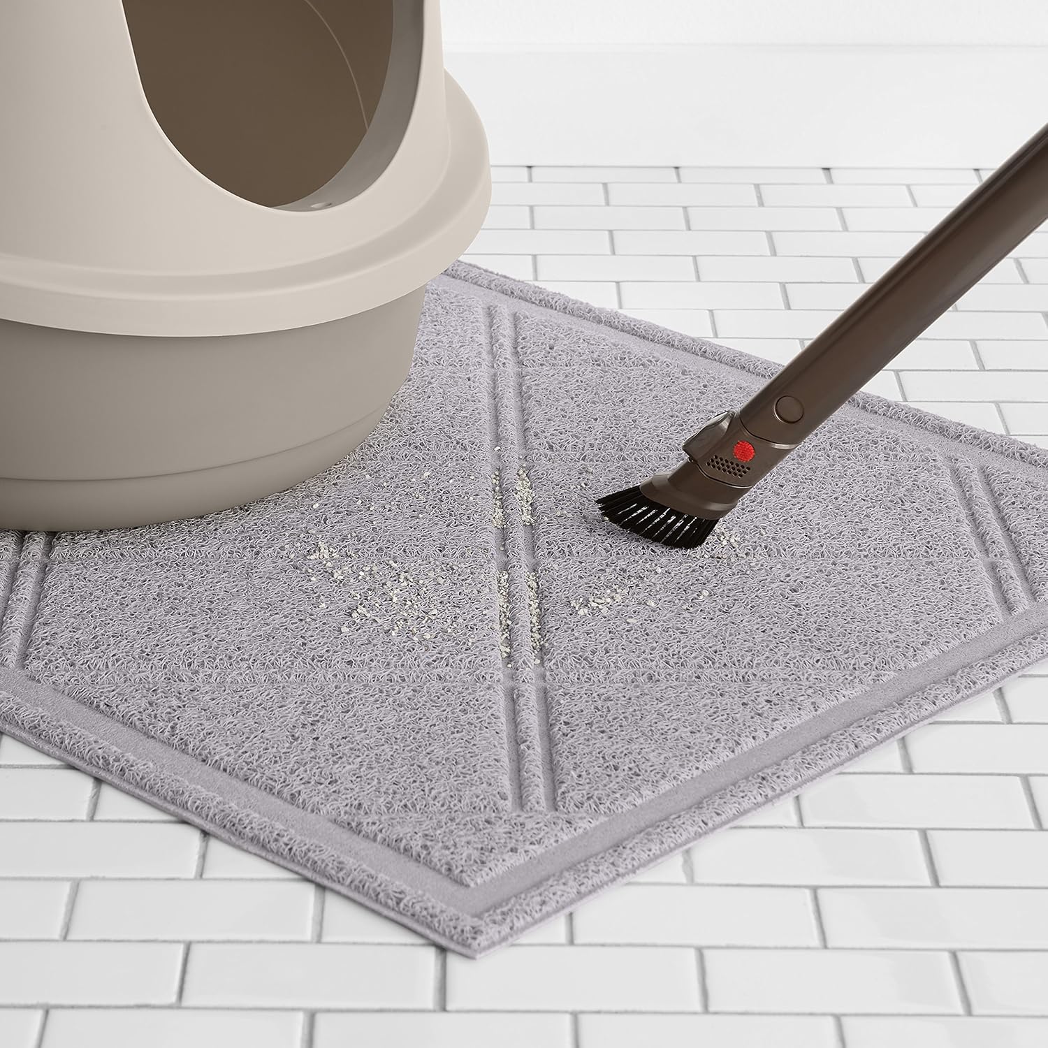 Amazon Basics Less-Mess Cat Litter Box Mat