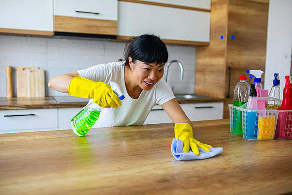Staining Wood Furniture